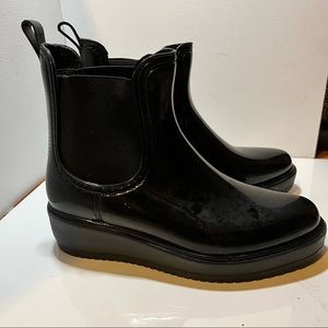 Nicole Miller Rubber Wedge Ankle Rain Boots